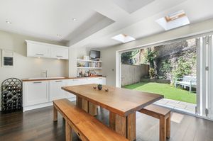 Photo 7- click for photo gallery